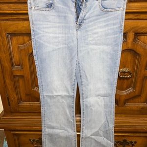Womens AE kick boot jeans size 10